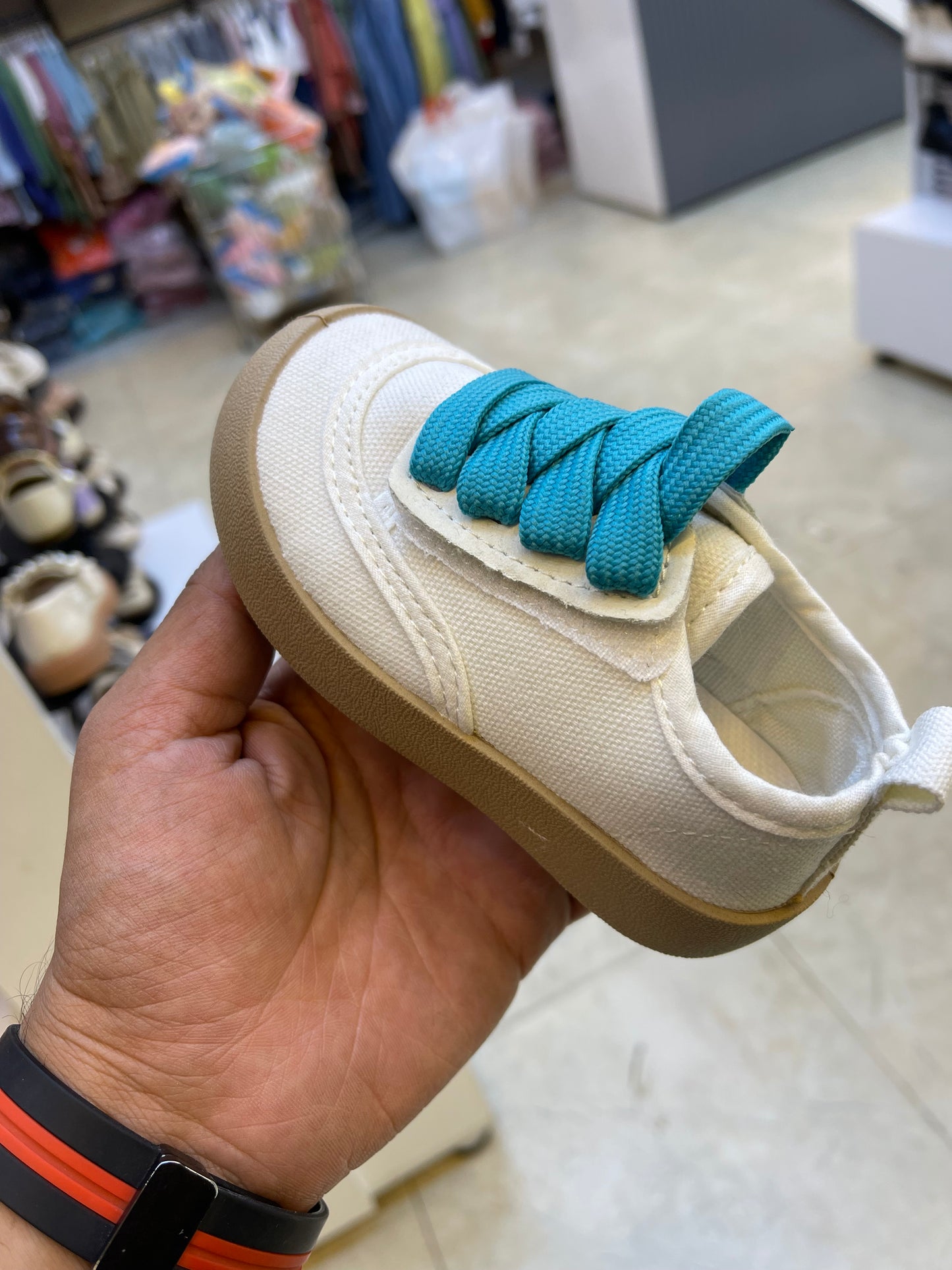 ترينشوز ولادي قيطان اخضر