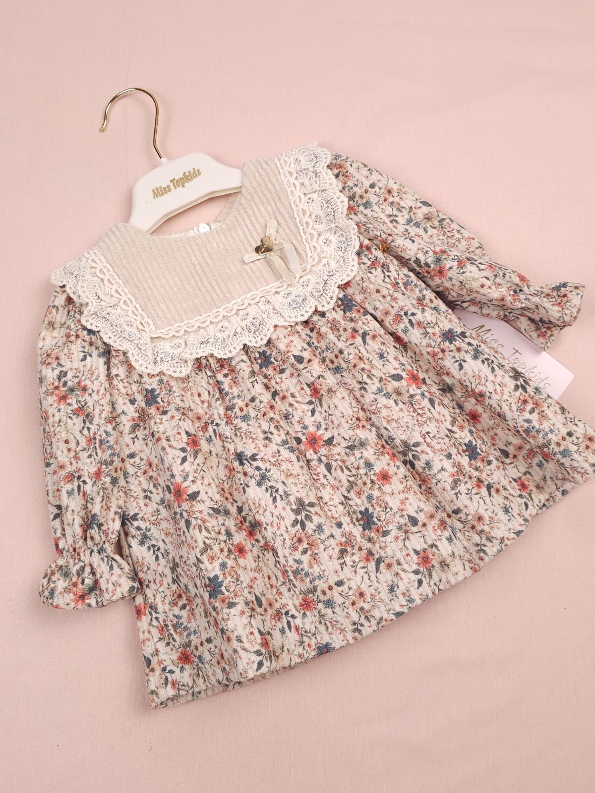 فستان بناتي مشجر ورد