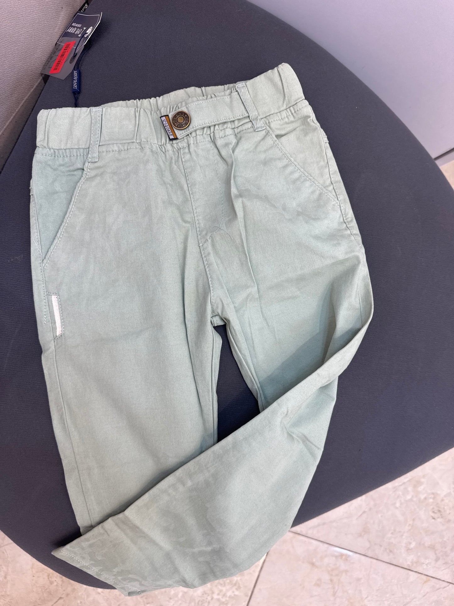 بنطلون فستقي