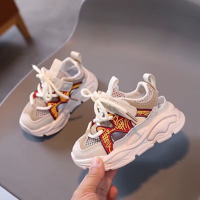 صندل ترينشوز ولادي