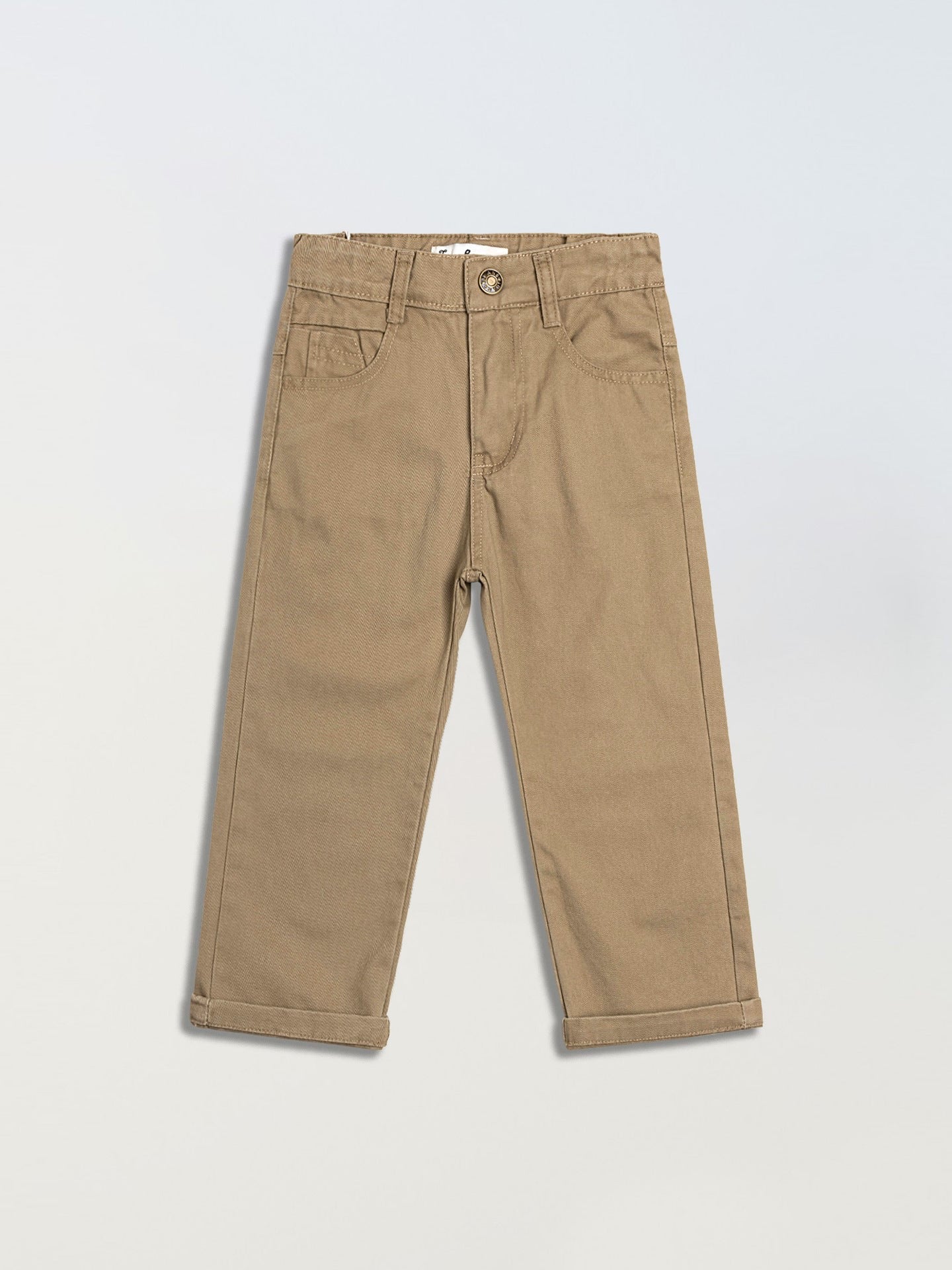 بنطلون بثلاث الوان