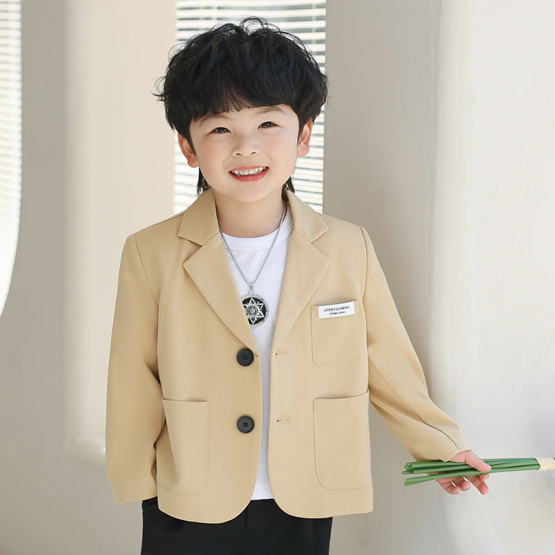 سترة بثلاث الوان