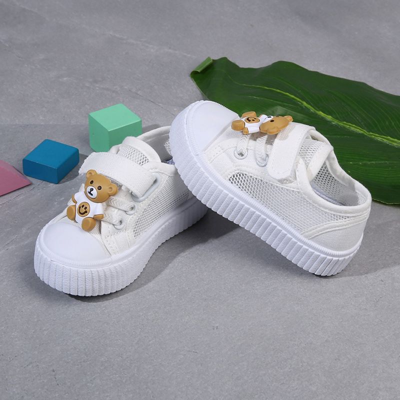 ترينشوز دب ابيض