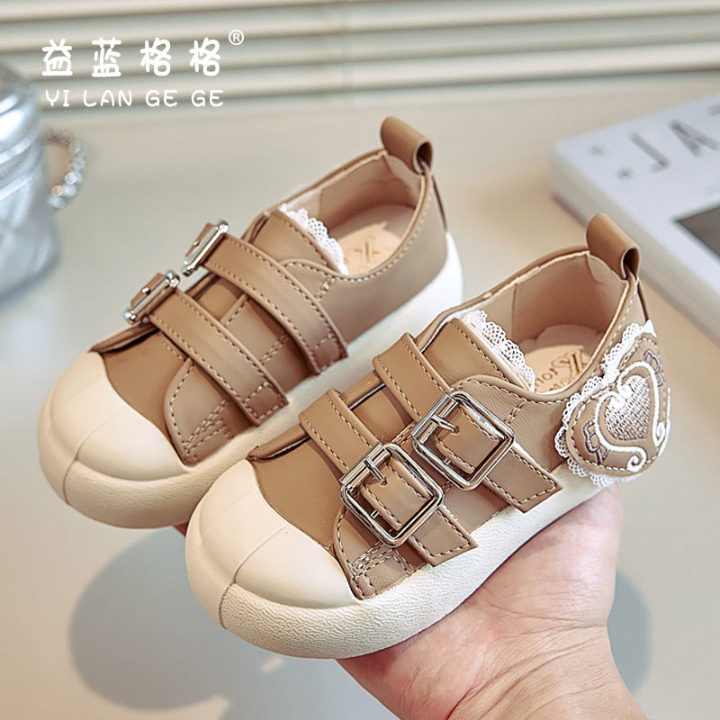 حذاء بلونين