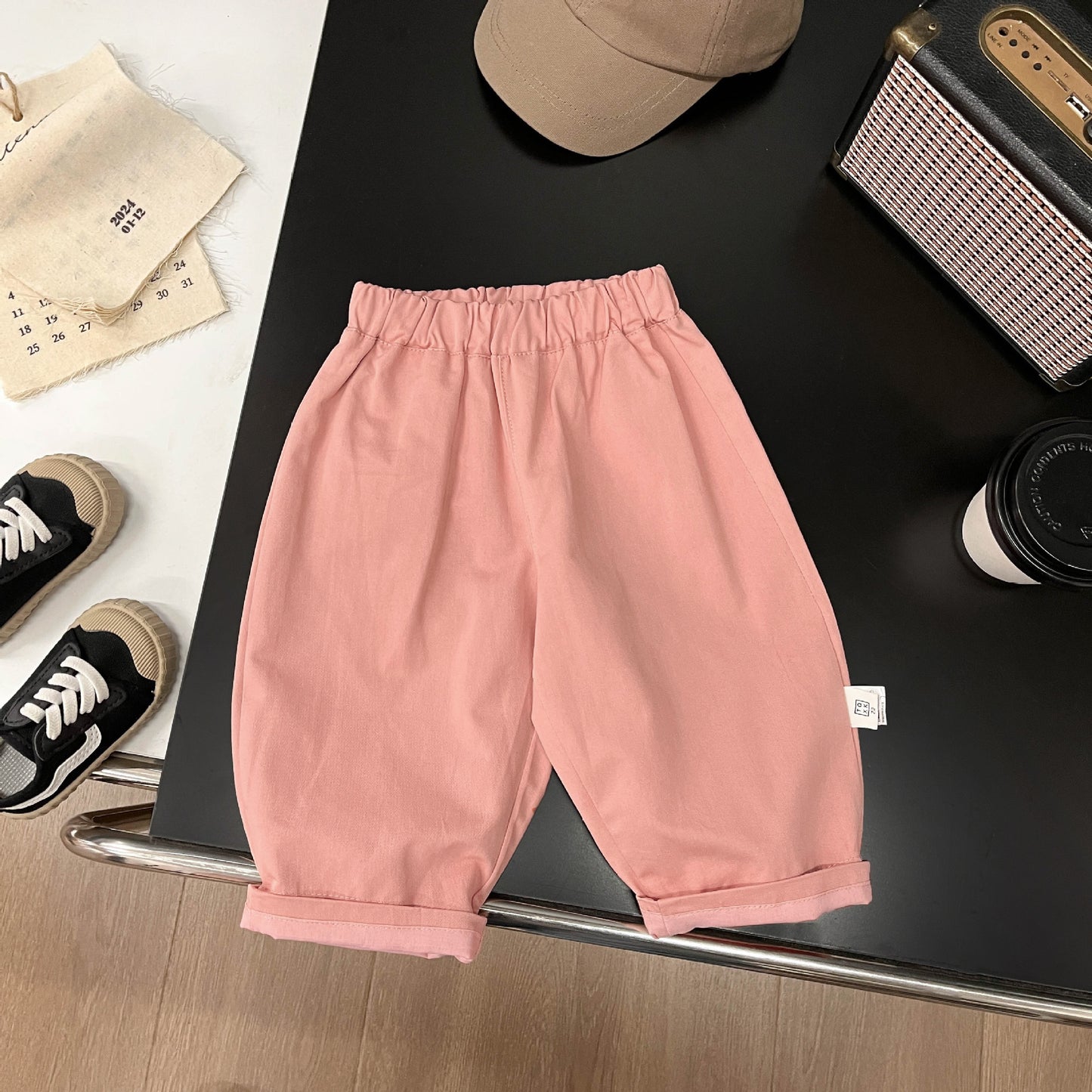 بنطلون بثلاث الوان