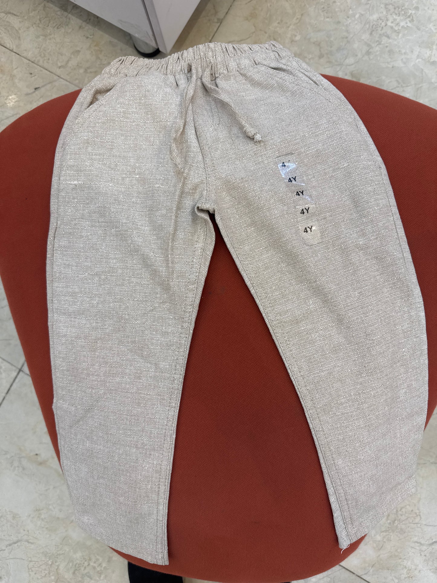 بنطلون بيجي خيط