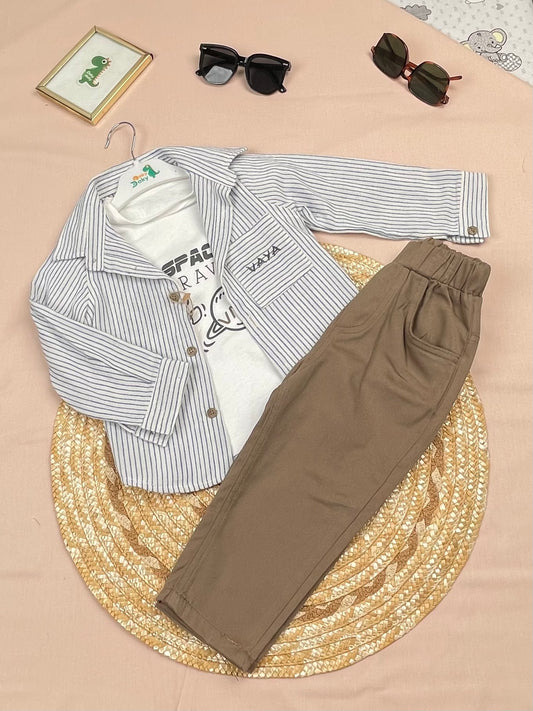 طقم ولادي مخطط