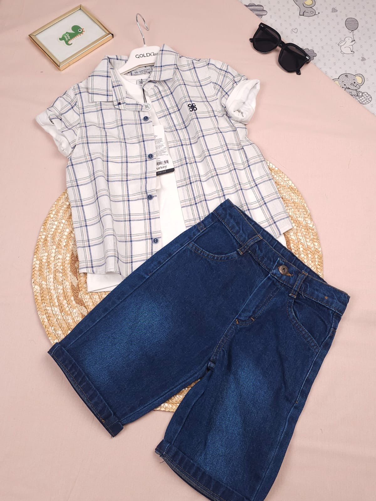 طقم ولادي مقفل