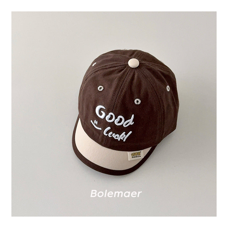 قبعة اطفال عدة الوان