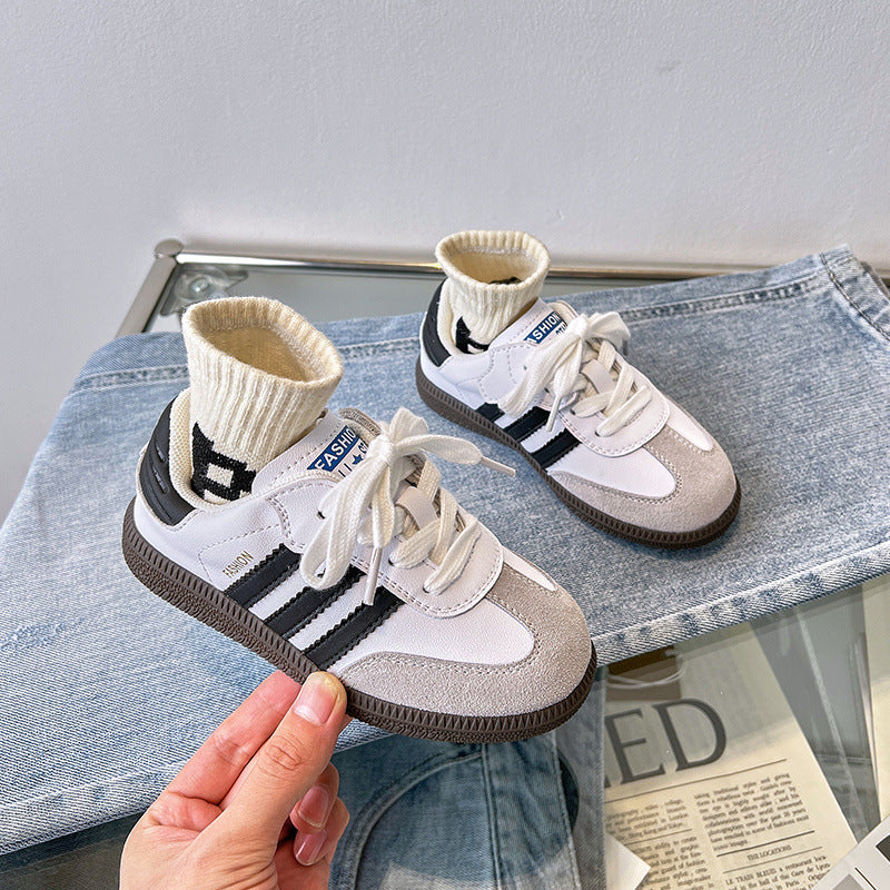 ترينشوز ولادي اديداس