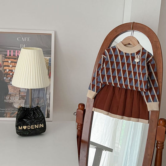 طقم بناتي لونين