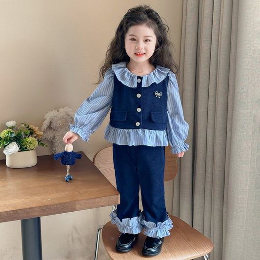 طقم بناتي نيلي