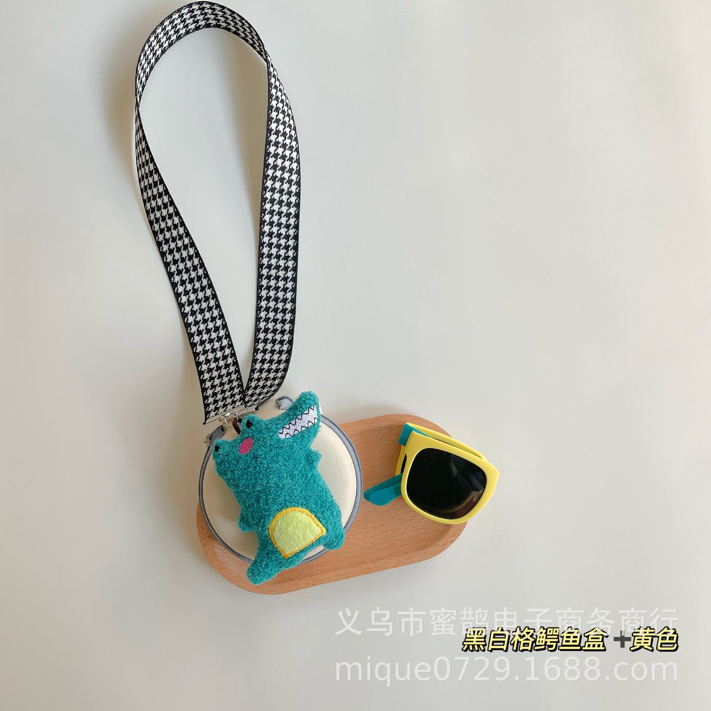 نظارات اطفال حقيبة دينصور