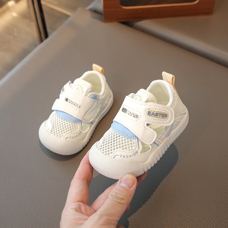 ترينشوز صندل ابيض